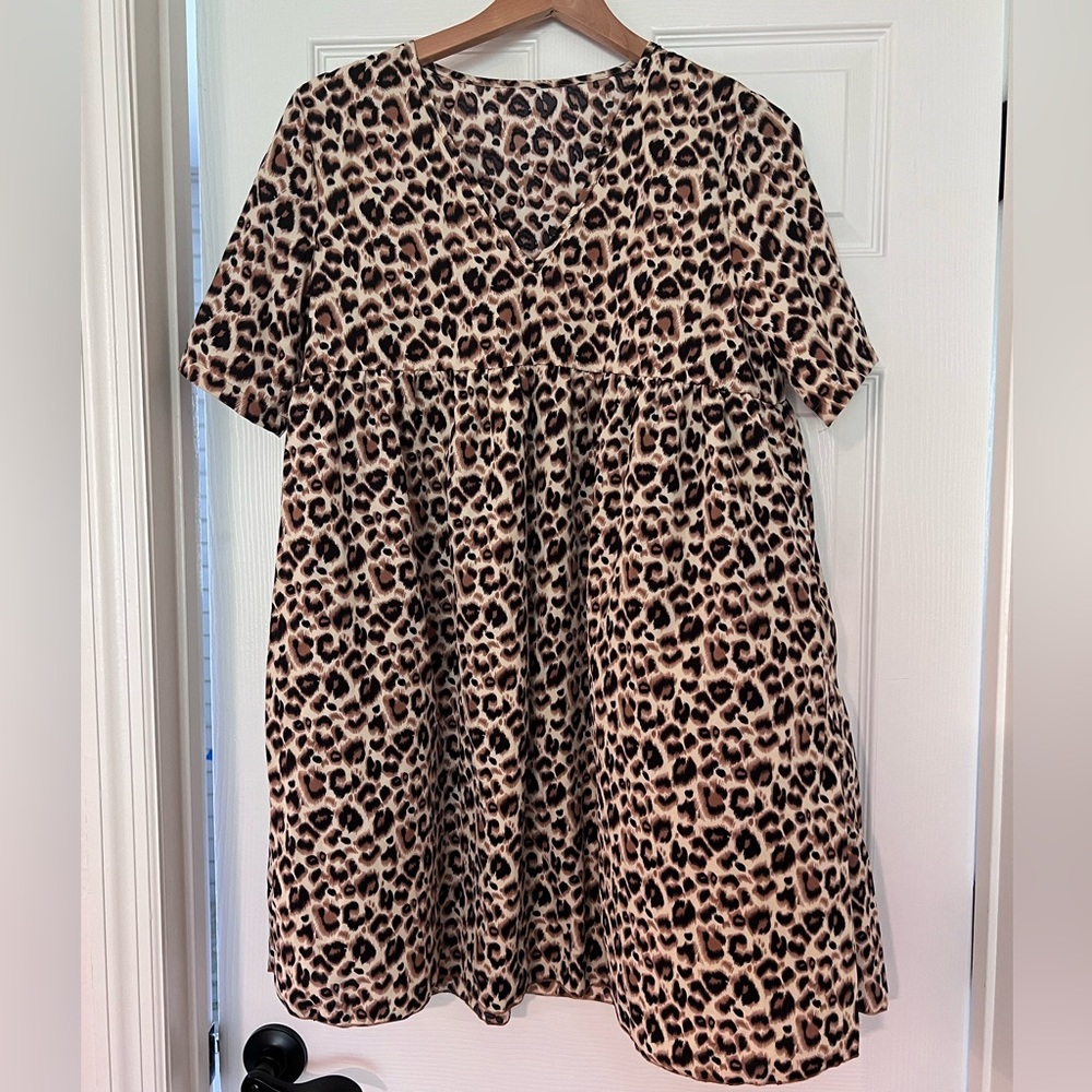 3/$10 NWOT Cheetah Print Dress